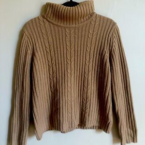 Vintage knit turtleneck